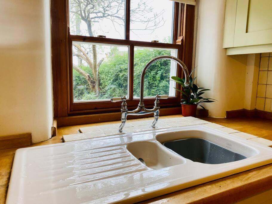 Cotswold Home Over 4 Floors - Perfect For Families Friends Contractors Chipping Norton Eksteriør billede