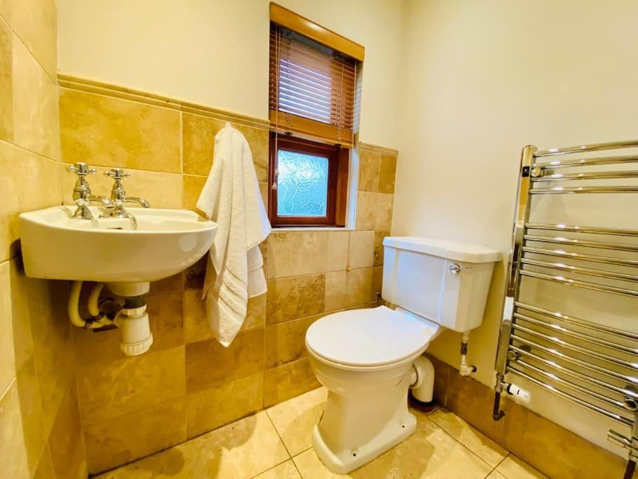 Cotswold Home Over 4 Floors - Perfect For Families Friends Contractors Chipping Norton Eksteriør billede